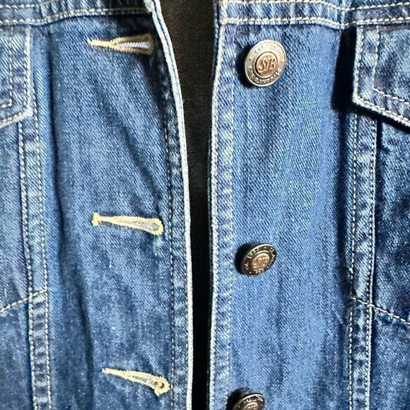 EUC - St John’s Bay Women’s Blue Jean Vest with buttons - Size Medium - Picture 2 of 5